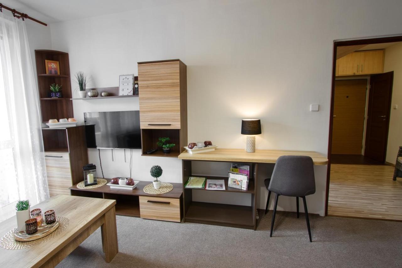 Apartman U Klinovce Kovářská エクステリア 写真