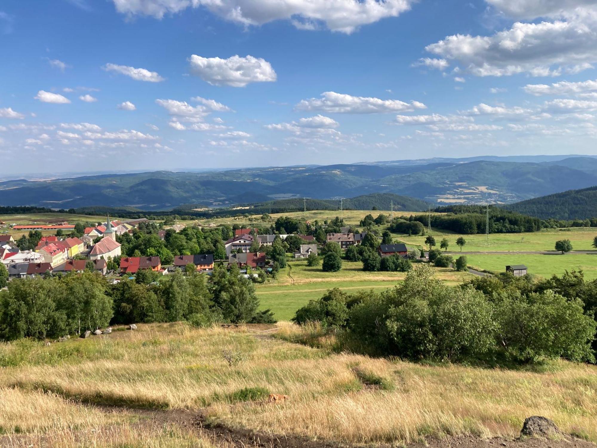 Apartman U Klinovce Kovářská エクステリア 写真