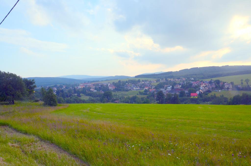 Apartman U Klinovce Kovářská エクステリア 写真